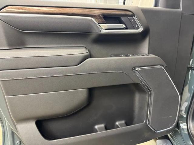 2026 Chevrolet Silverado 1500 4WD Crew Cab Standard Bed LT