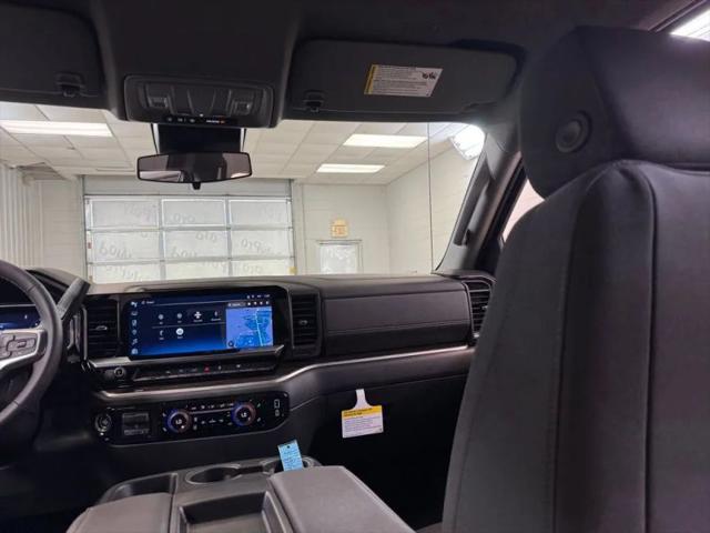 2026 Chevrolet Silverado 1500 4WD Crew Cab Standard Bed LT