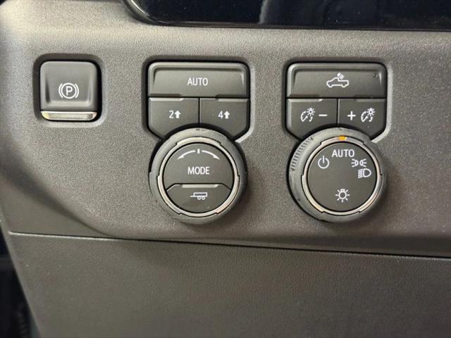 2026 Chevrolet Silverado 1500 4WD Crew Cab Standard Bed LT