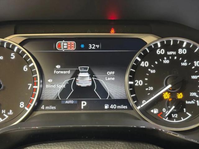 2026 Nissan Pathfinder SV