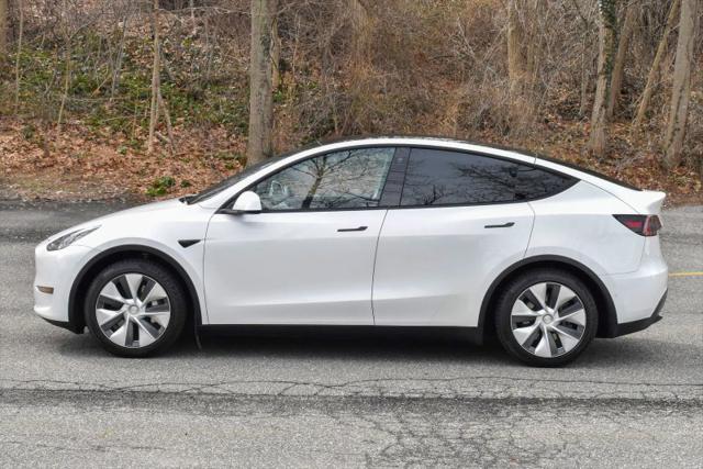 2021 Tesla Model Y Standard Range Rear-Wheel Drive