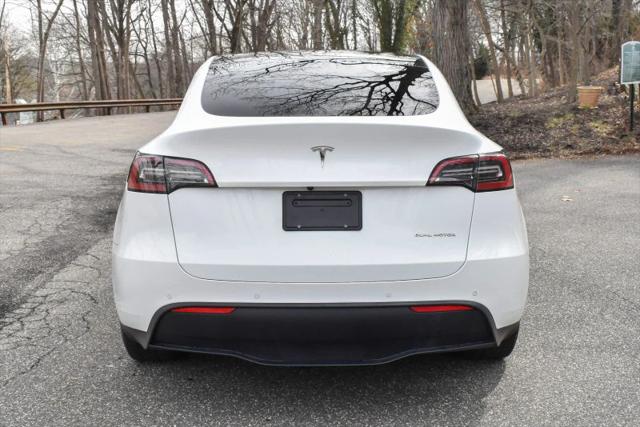 2021 Tesla Model Y Standard Range Rear-Wheel Drive