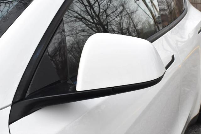 2021 Tesla Model Y Standard Range Rear-Wheel Drive