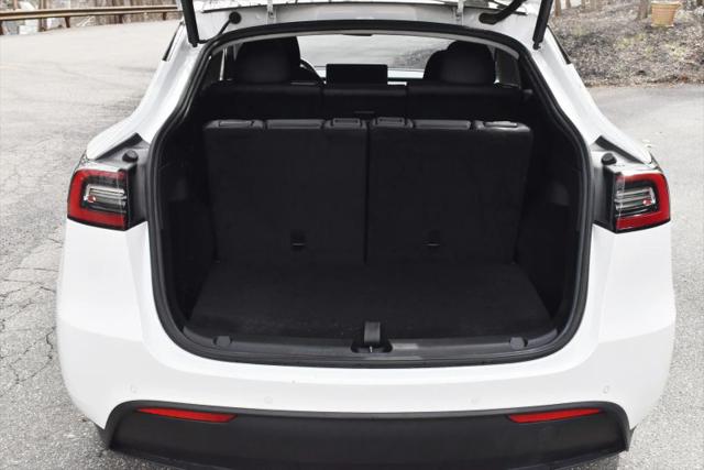 2021 Tesla Model Y Standard Range Rear-Wheel Drive