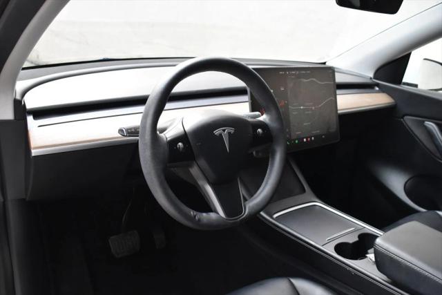 2021 Tesla Model Y Standard Range Rear-Wheel Drive