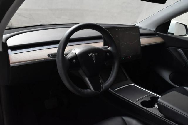 2021 Tesla Model Y Standard Range Rear-Wheel Drive