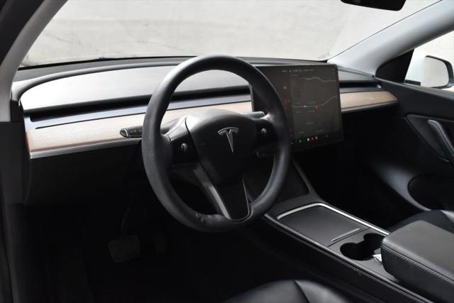 2021 Tesla Model Y Standard Range Rear-Wheel Drive