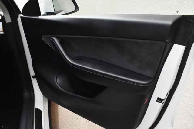2021 Tesla Model Y Standard Range Rear-Wheel Drive