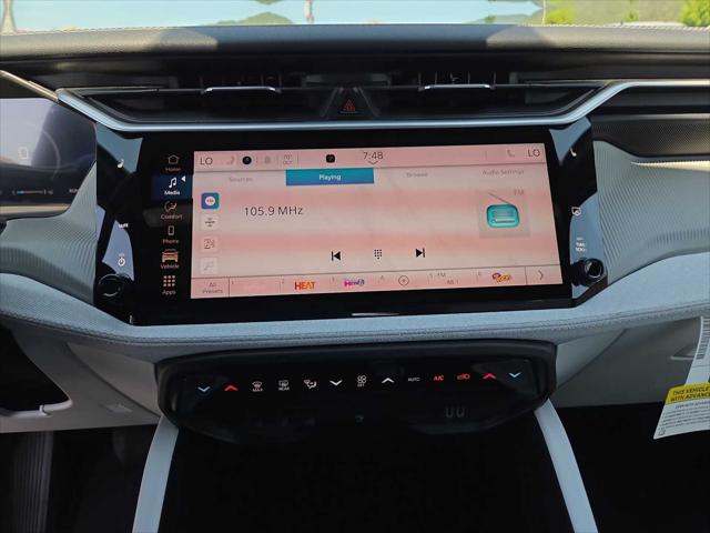 2026 Jeep Cherokee Laredo 4x4