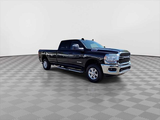 2024 Ram 3500 Big Horn Crew Cab 4x4 8' Box