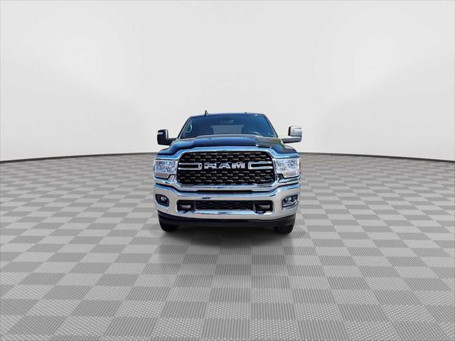 2024 Ram 3500 Big Horn Crew Cab 4x4 8' Box