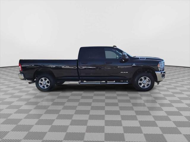 2024 Ram 3500 Big Horn Crew Cab 4x4 8' Box