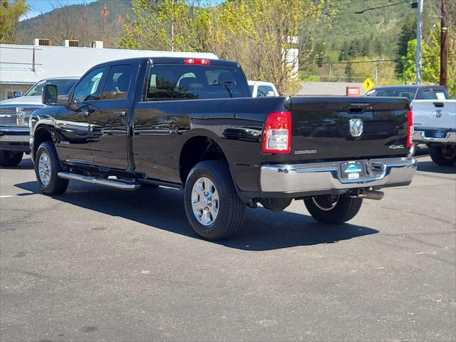 2024 Ram 3500 Big Horn Crew Cab 4x4 8' Box