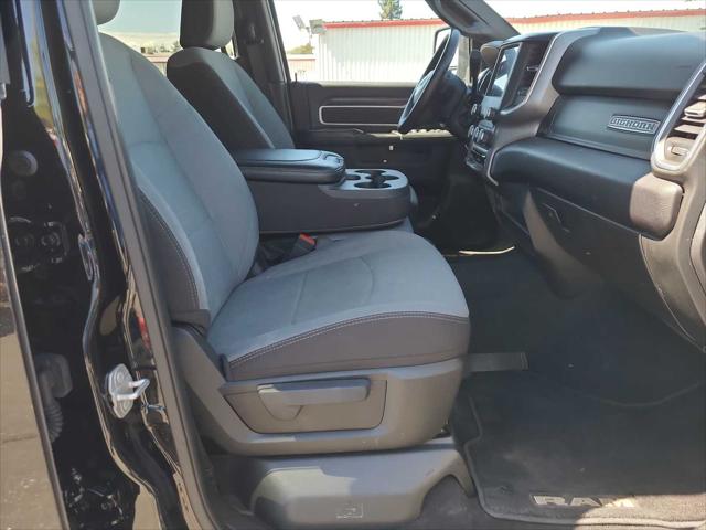 2024 Ram 3500 Big Horn Crew Cab 4x4 8' Box