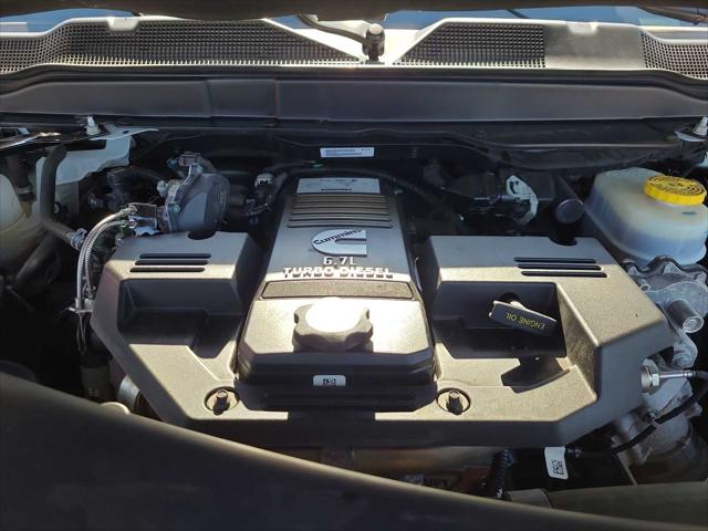 2024 Ram 3500 Big Horn Crew Cab 4x4 8' Box