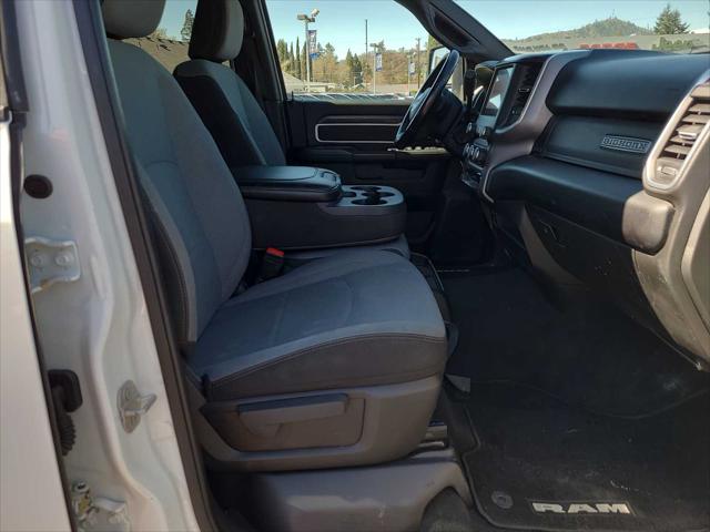 2024 Ram 3500 Big Horn Crew Cab 4x4 8' Box