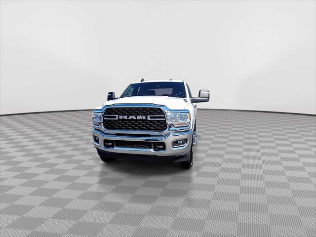 2024 Ram 3500 Big Horn Crew Cab 4x4 8' Box