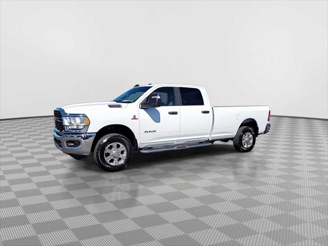 2024 Ram 3500 Big Horn Crew Cab 4x4 8' Box