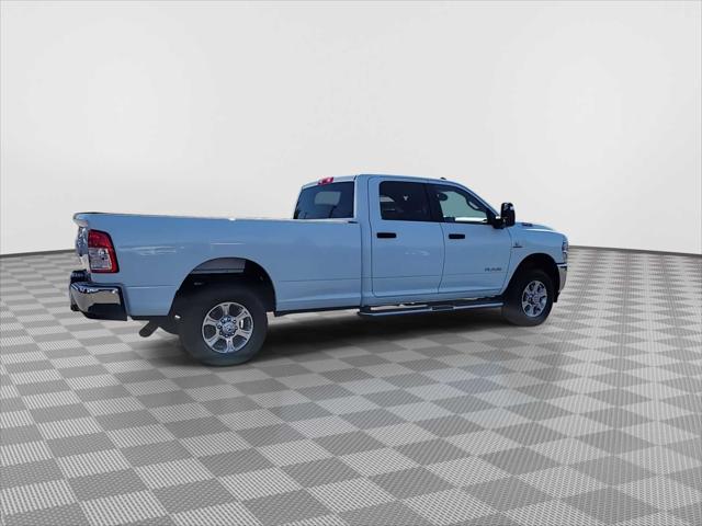 2024 Ram 3500 Big Horn Crew Cab 4x4 8' Box