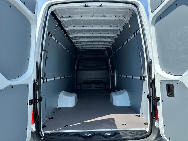 2026 Mercedes-Benz Sprinter 3500 High Roof 4-Cyl Diesel HO