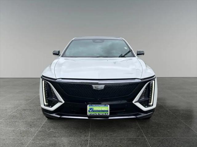 2025 Cadillac iQ Sport 1 RWD