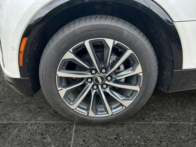 2025 Cadillac iQ Sport 1 RWD