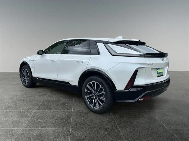 2025 Cadillac iQ Sport 1 RWD