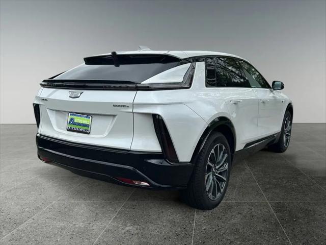 2025 Cadillac iQ Sport 1 RWD