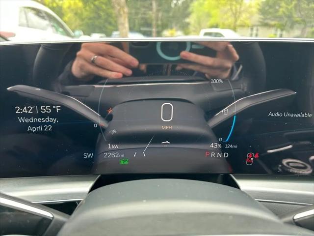2025 Cadillac iQ Sport 1 RWD