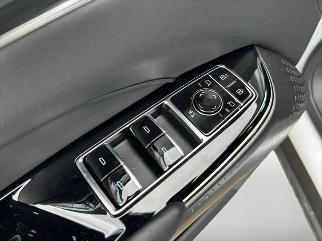 2025 Cadillac iQ Sport 1 RWD