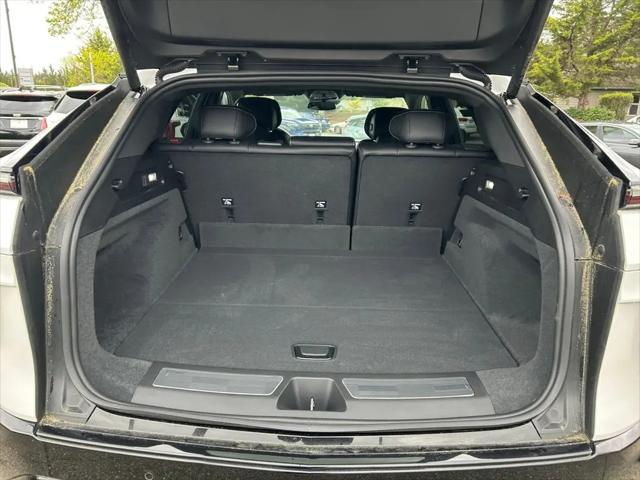 2025 Cadillac iQ Sport 1 RWD