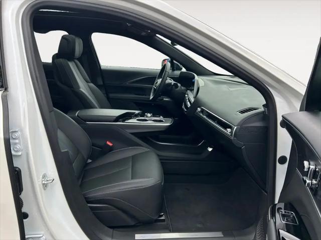 2025 Cadillac iQ Sport 1 RWD