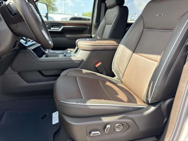 2026 GMC Sierra 2500HD Crew Cab, Standard Bed, Denali, 4WD
