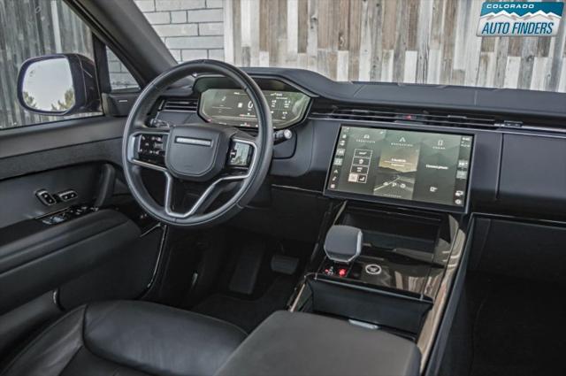 2025 Land Rover Range Rover Sport P360 SE