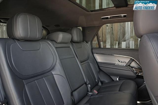 2025 Land Rover Range Rover Sport P360 SE