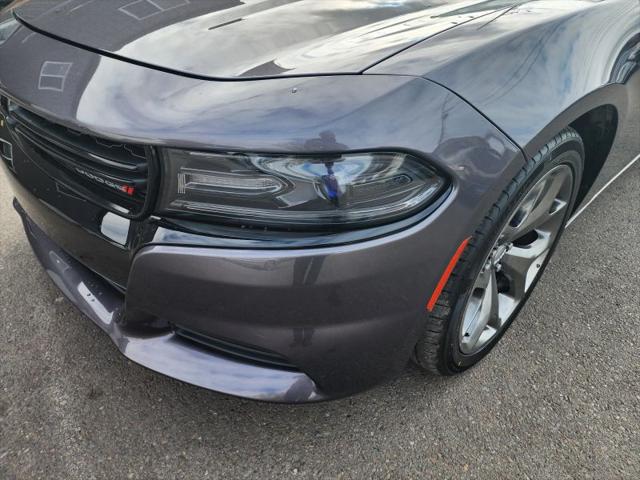 2015 Dodge Charger SXT