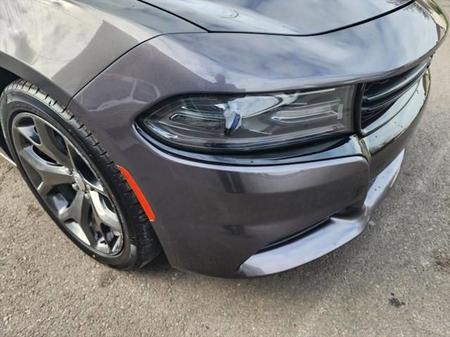 2015 Dodge Charger SXT