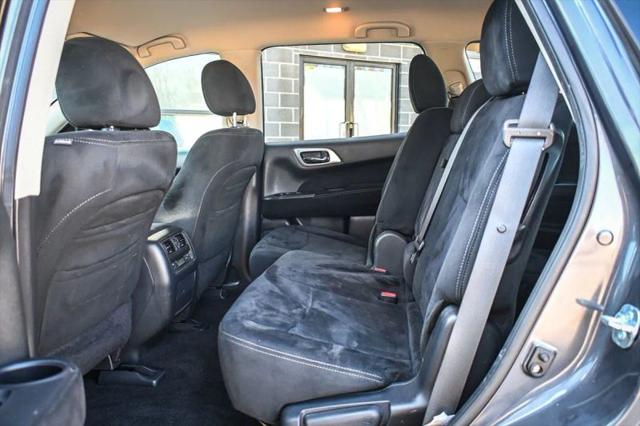 2013 Nissan Pathfinder SV