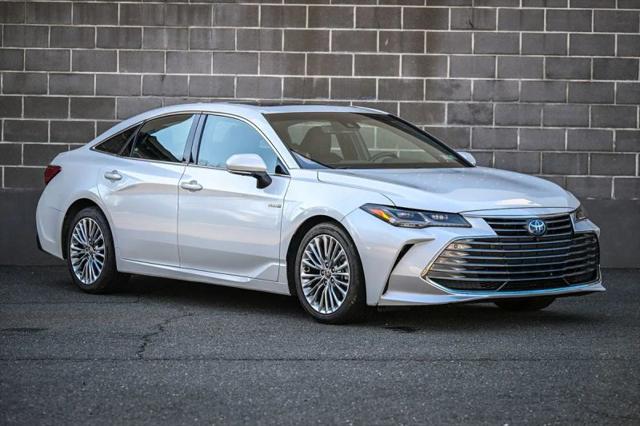 2021 Toyota Avalon Limited Hybrid