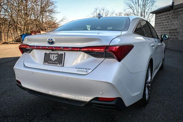 2021 Toyota Avalon Limited Hybrid