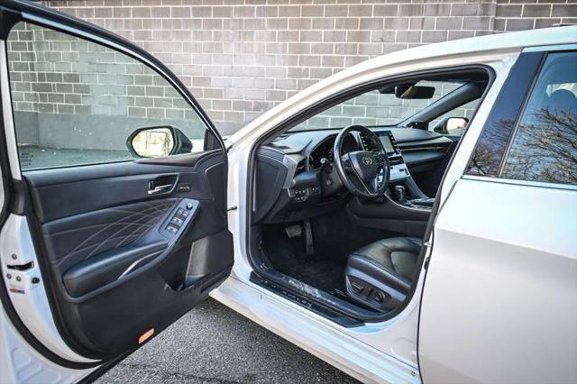 2021 Toyota Avalon Limited Hybrid