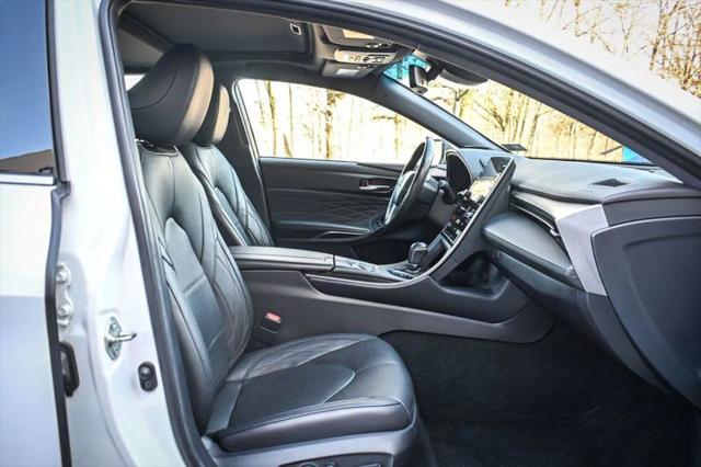 2021 Toyota Avalon Limited Hybrid