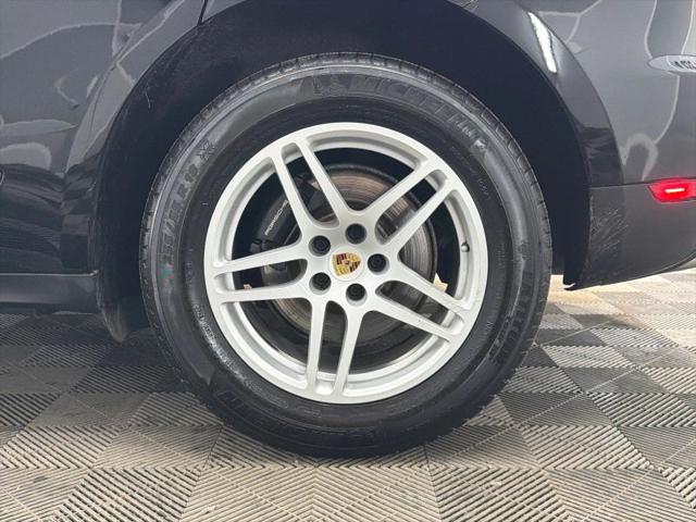 2018 Porsche Macan Base