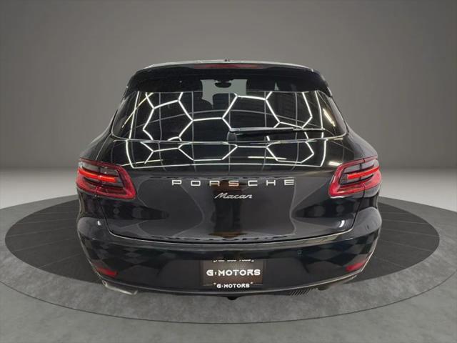 2018 Porsche Macan Base