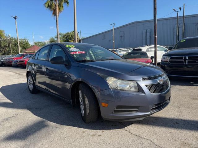 2013 Chevrolet Cruze LS Auto