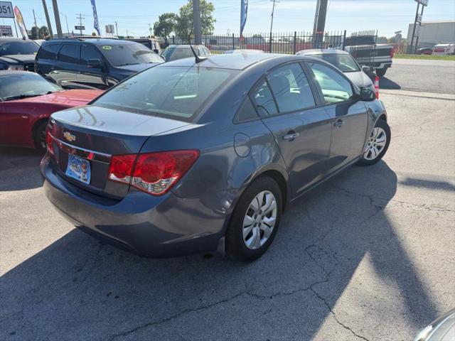2013 Chevrolet Cruze LS Auto