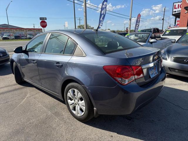 2013 Chevrolet Cruze LS Auto