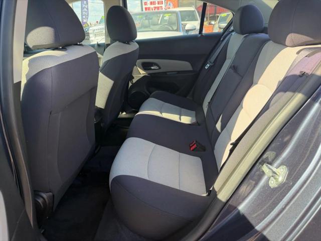 2013 Chevrolet Cruze LS Auto