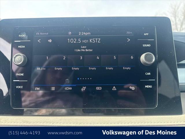 2026 Volkswagen Taos SE