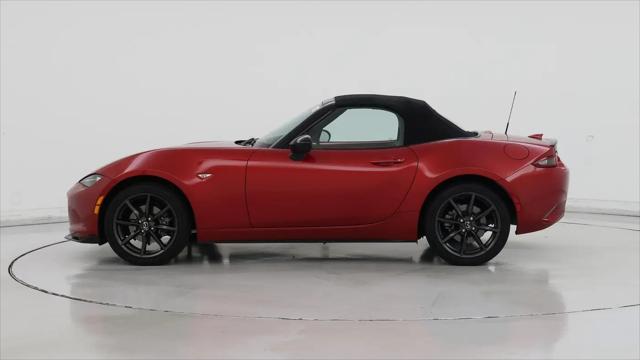 2016 Mazda MX-5 Club